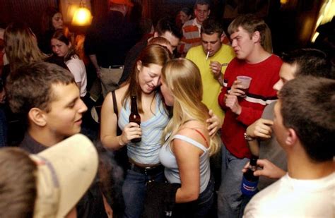 college station hookup|College Station women: HookUP in the beautiful city of College。